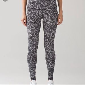 Lululemon Wunder Under Mini Cinder Lace Print
